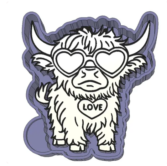 Love Highland Cow Freshie Mold